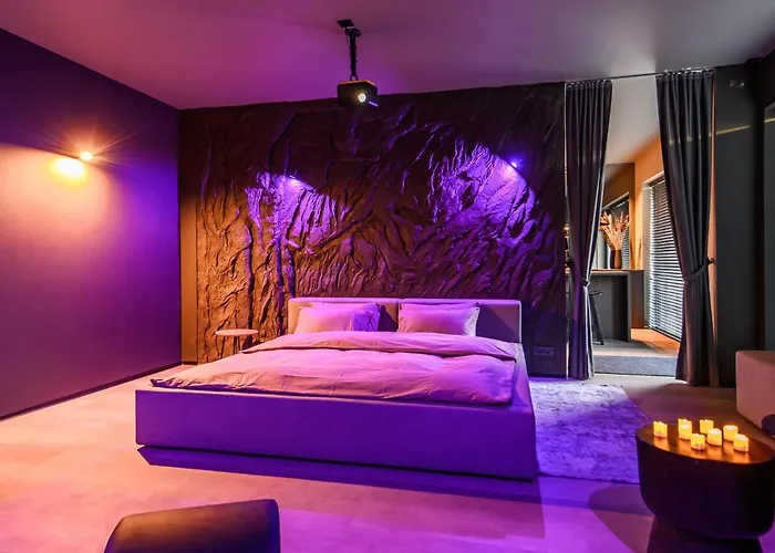 Jacuzzi Cinema Japandi 2 Апартаменты *